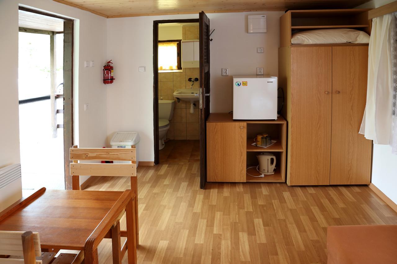Hotel Zvikov 3*